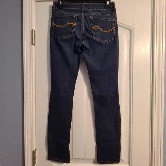 SO Skinny Jeans - Picture 2 of 3